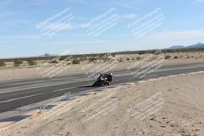 media/Jan-18-2026-CVMA (Sun) [[519f600f45]]/Race 16-Formula Middleweight/